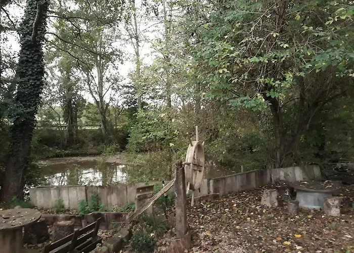 Le Moulin Du Pont, Chambre Double Independante.